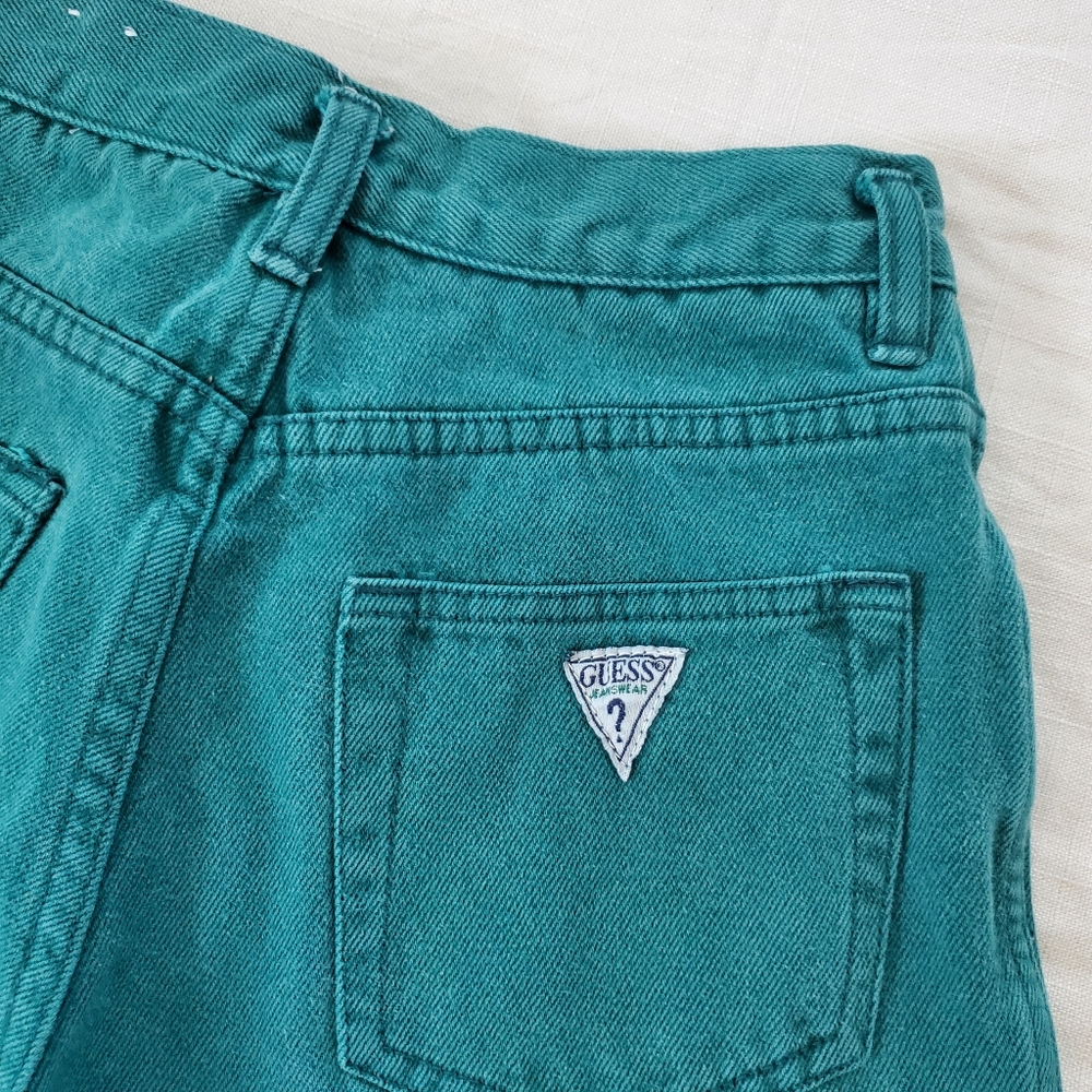 Vintage Guess green jean shorts 26 inch waist